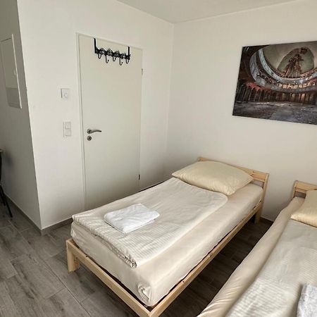 Modern Living Studio Kueche Netflix Inklusive Top Lage Nuremberg Luaran gambar